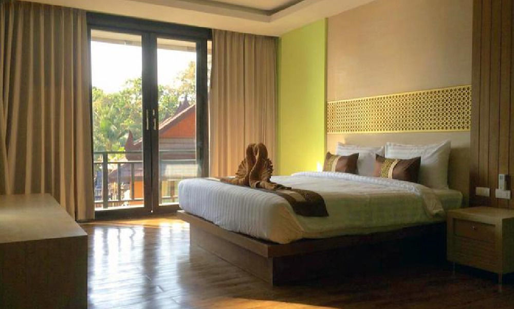 Phi Phi Long Beach Resort & Villa Eksteriør bilde