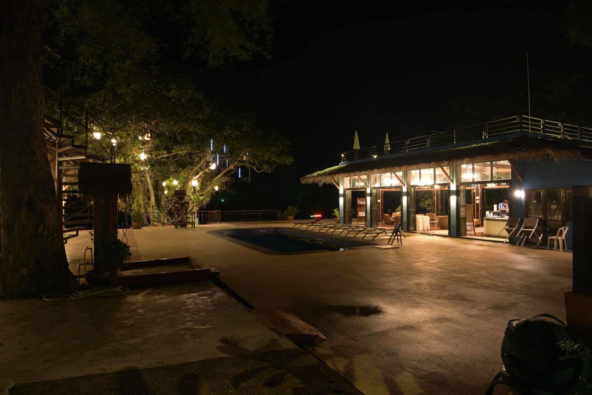 Phi Phi Long Beach Resort & Villa Eksteriør bilde
